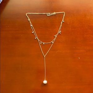 Altar’d State Pearl and gold necklace